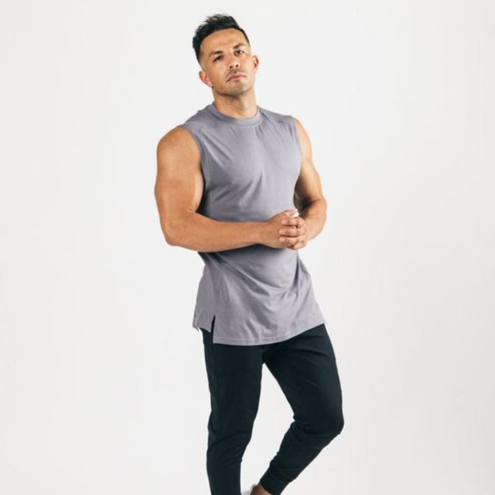 NEW ALPHALETE MEN'S PREMIUM STEPPED HEM CUTOFF High-Neck Tank Still Water